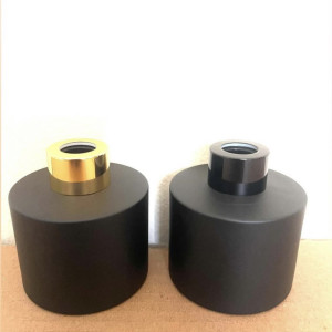 Matte Black diffuser bottles